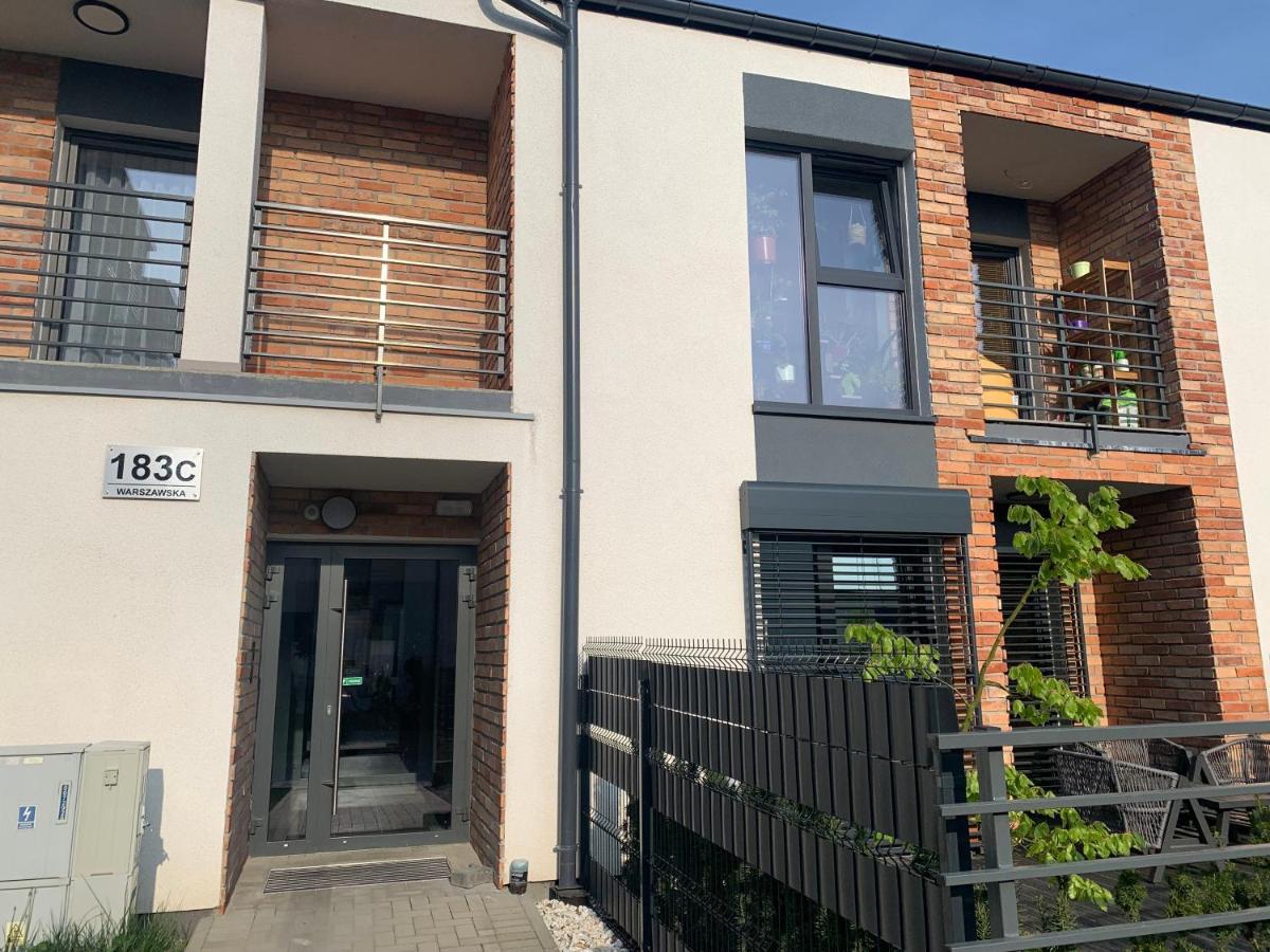 Klimatyzowany Apartament Z Miejscem Garazowym غوجوف فييلكوبولسكي المظهر الخارجي الصورة